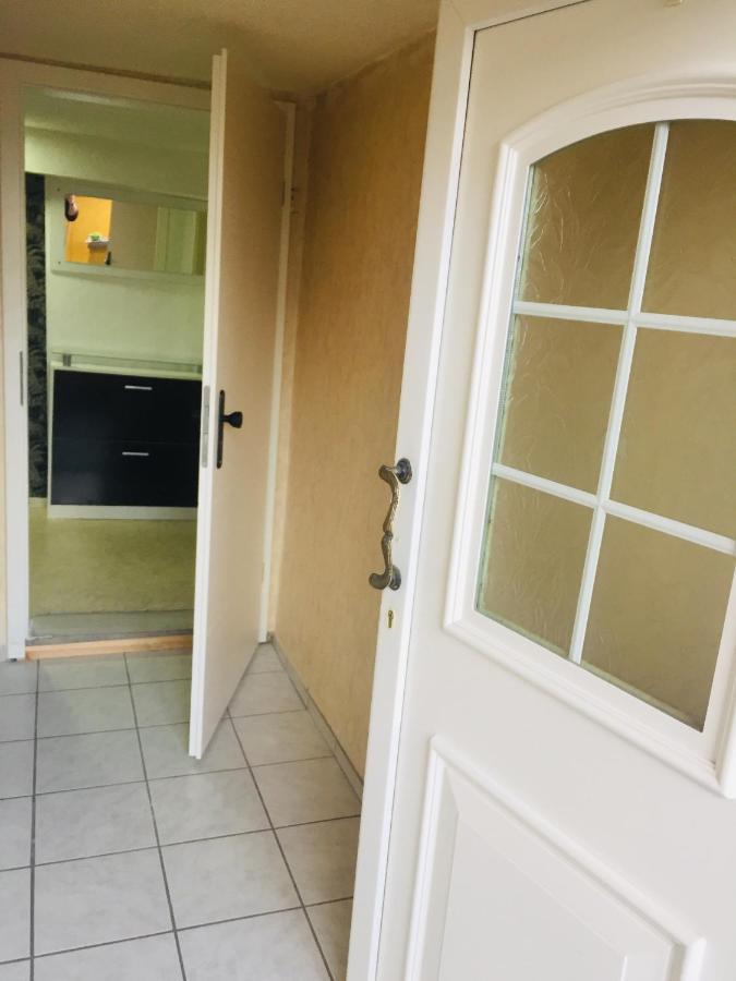 Monteurwohnung, 2 Zimmer, Kueche,Bad Staufenberg  Eksteriør bilde